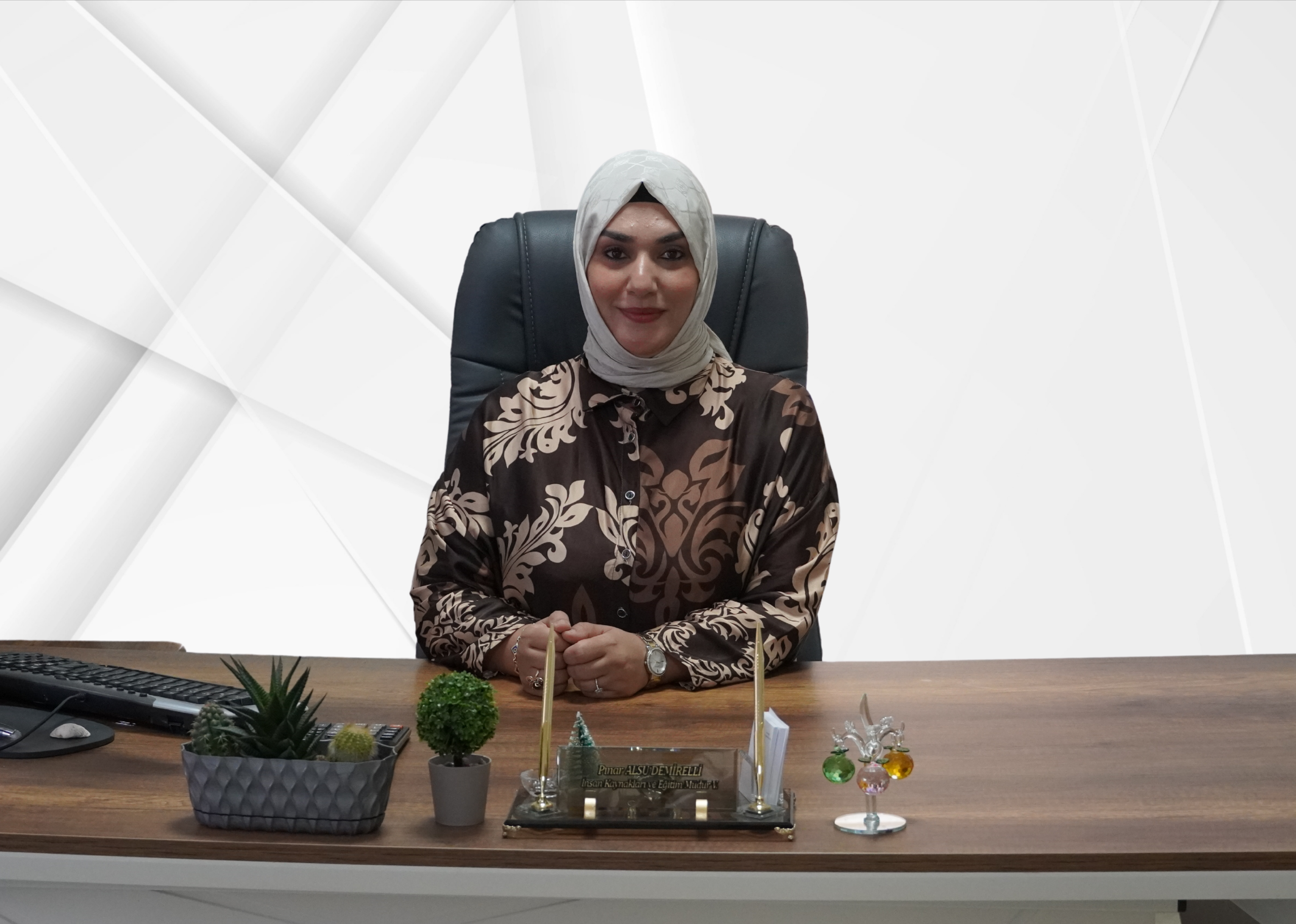İnsan Kaynakları ve Eğitim Müdürlüğü